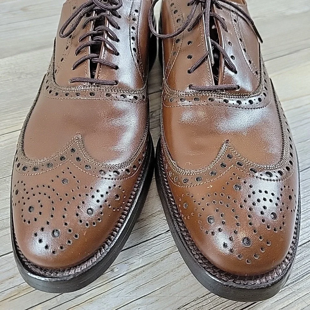 Allen Edmonds Mens Shoes 10 4A AAAA Wingtip Brown Oxford 6375 Brogue Super Slim